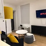 London Luxury Apartment - Fulham